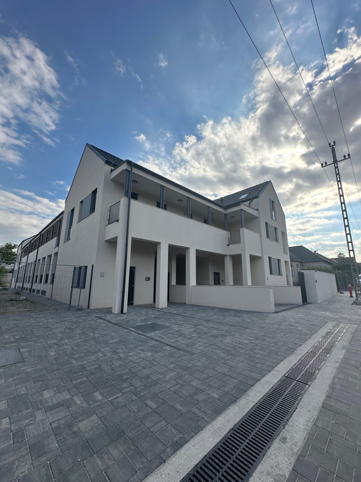 Komplett generálkivitelezés